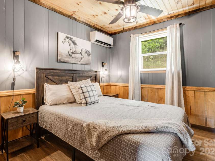 6541 Grassy Branch Road, Bryson City, NC 28713.  MLS# CAR4265926, YatesRealty ID 20848. 