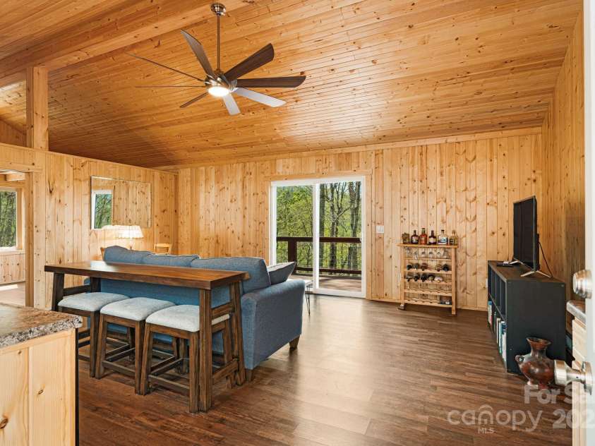 120 Wilderness Drive, Weaverville, NC 28787.  MLS# CAR4268806, YatesRealty ID 20849. Spacious Open Floor Plan Living