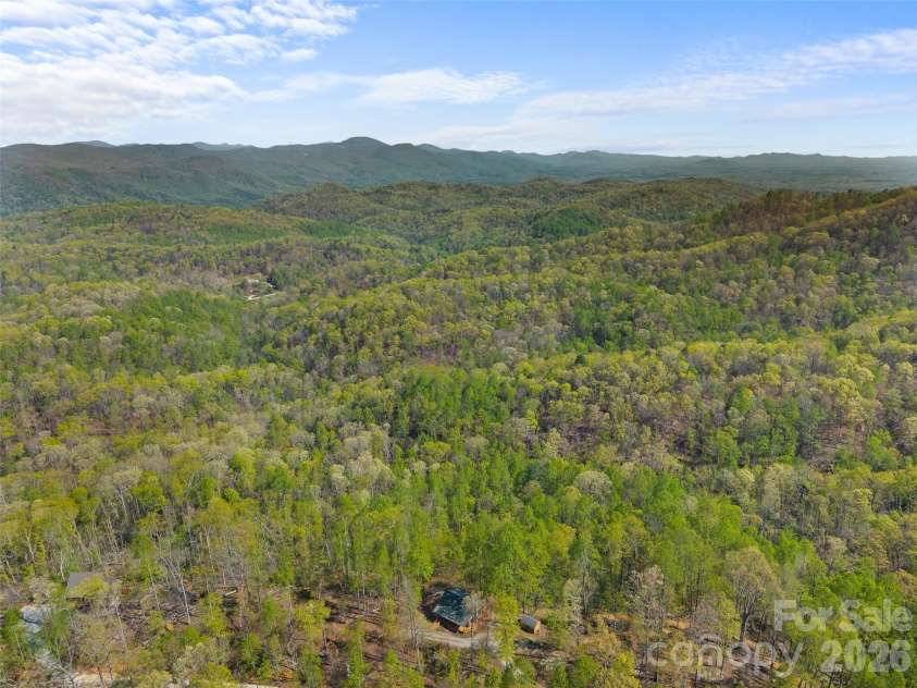 178 Tablerock Drive, Saluda, NC 28773.  MLS# CAR4380974, YatesRealty ID 20849. 