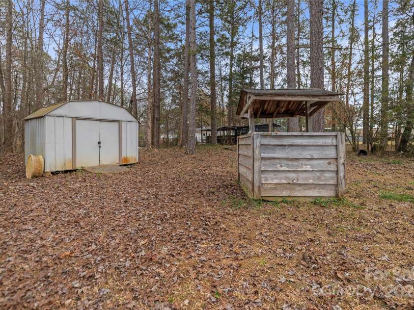 114 Catawba Woods Court, Belmont, NC 28012.  MLS# CAR4210954, YatesRealty ID 2085. 