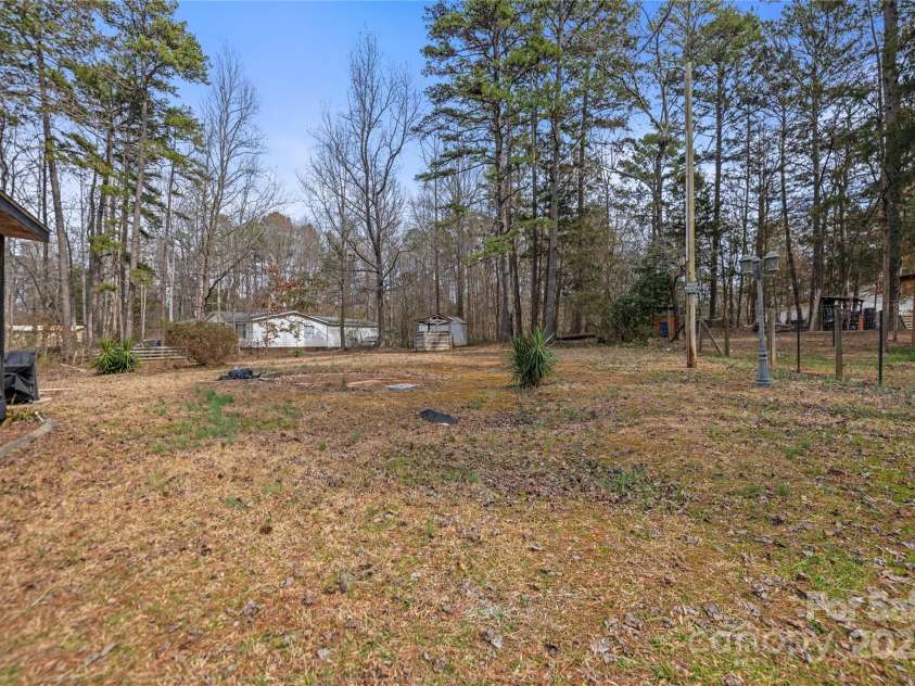 114 Catawba Woods Court, Belmont, NC 28012.  MLS# CAR4210954, YatesRealty ID 2085. 