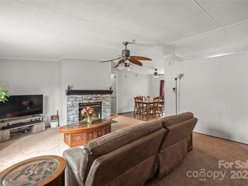 114 Catawba Woods Court, Belmont, NC 28012.  MLS# CAR4210954, YatesRealty ID 2085. Fireplace for those chilly evenings