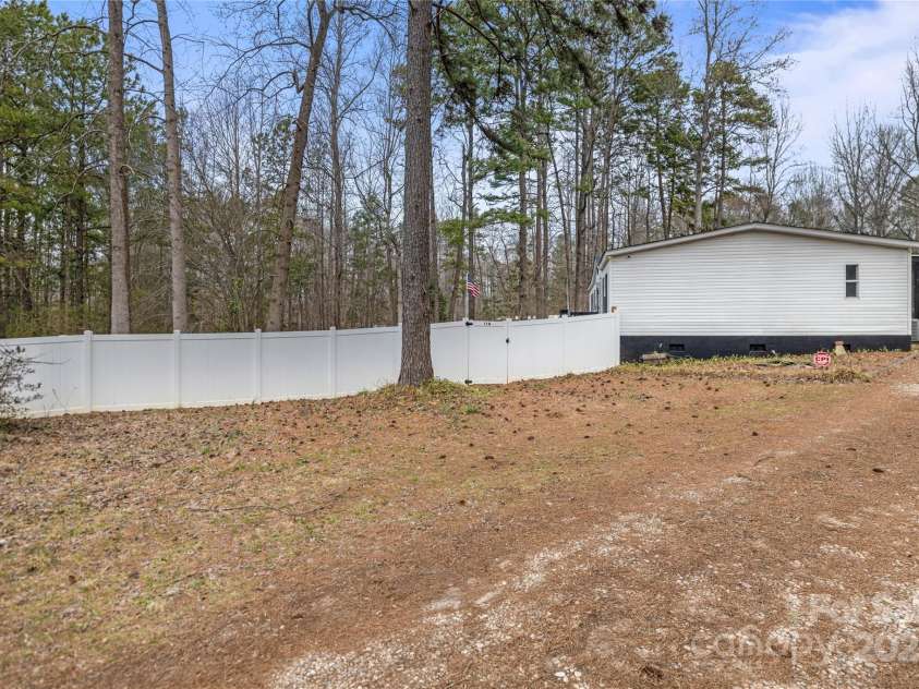 114 Catawba Woods Court, Belmont, NC 28012.  MLS# CAR4210954, YatesRealty ID 2085. Rural setting
