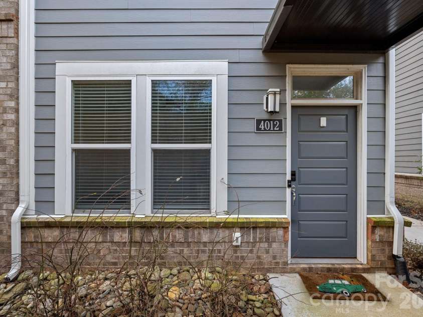 4012 Capital Ridge Court, Charlotte, NC 28205.  MLS# CAR4346654, YatesRealty ID 2085. 