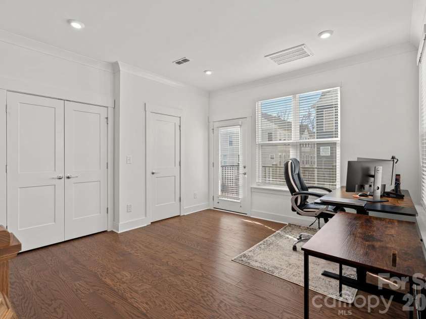 4012 Capital Ridge Court, Charlotte, NC 28205.  MLS# CAR4346654, YatesRealty ID 2085. 