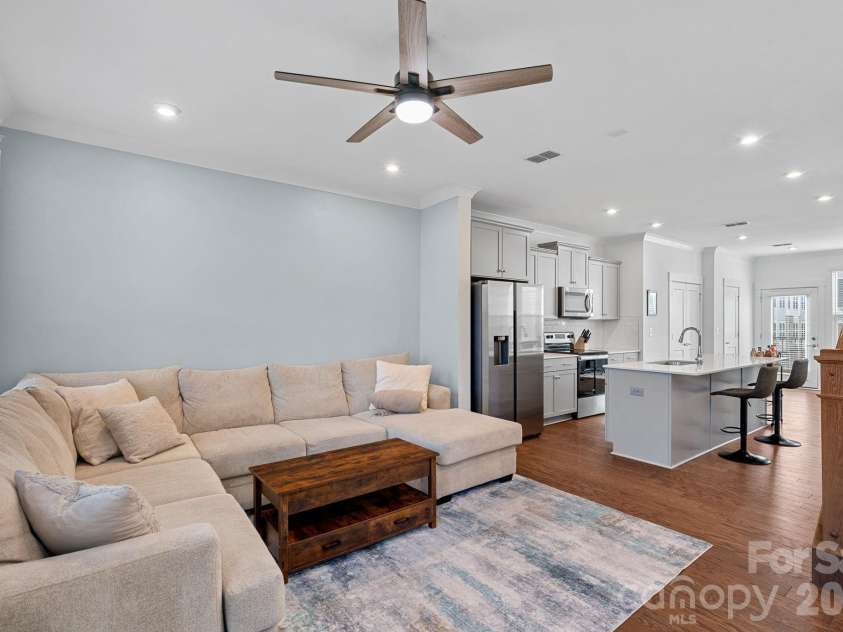 4012 Capital Ridge Court, Charlotte, NC 28205.  MLS# CAR4346654, YatesRealty ID 2085. 