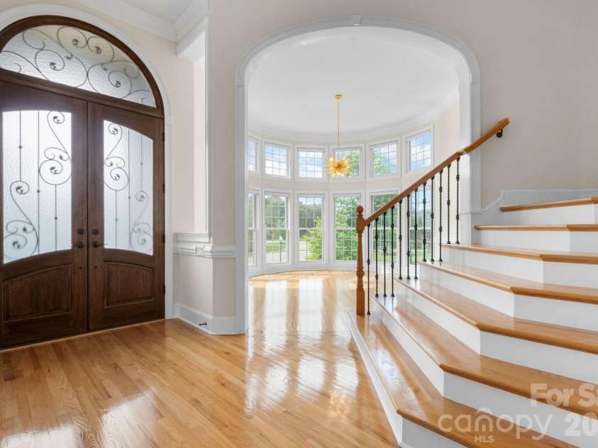 4 Royal Vista Way, Granite Falls, NC 28630.  MLS# CAR4376295, YatesRealty ID 20851. 