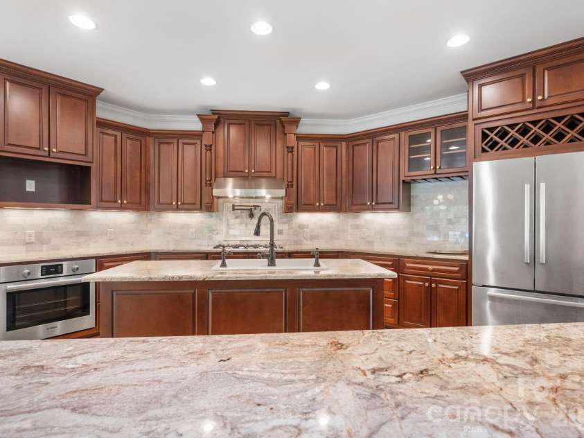 4 Royal Vista Way, Granite Falls, NC 28630.  MLS# CAR4376295, YatesRealty ID 20851. 