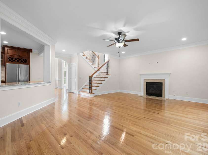 4 Royal Vista Way, Granite Falls, NC 28630.  MLS# CAR4376295, YatesRealty ID 20851. 