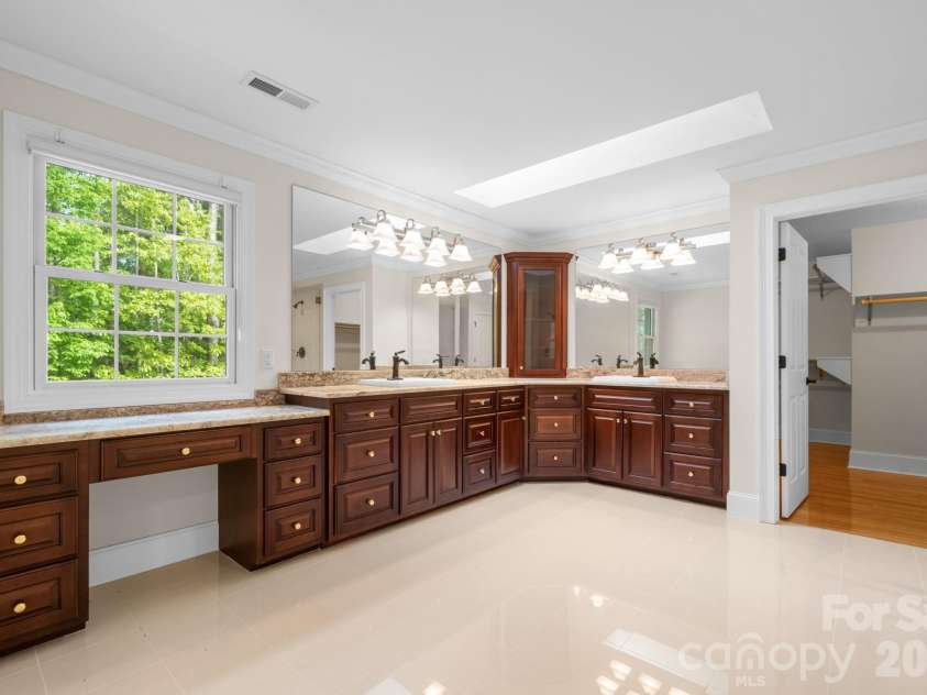 4 Royal Vista Way, Granite Falls, NC 28630.  MLS# CAR4376295, YatesRealty ID 20851. 