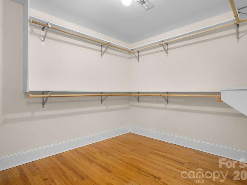 4 Royal Vista Way, Granite Falls, NC 28630.  MLS# CAR4376295, YatesRealty ID 20851. 