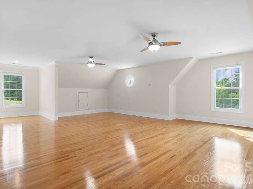 4 Royal Vista Way, Granite Falls, NC 28630.  MLS# CAR4376295, YatesRealty ID 20851. 