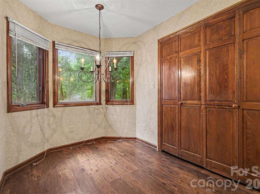 1043 Wexford Place, Concord, NC 28027.  MLS# CAR4379922, YatesRealty ID 20852. 