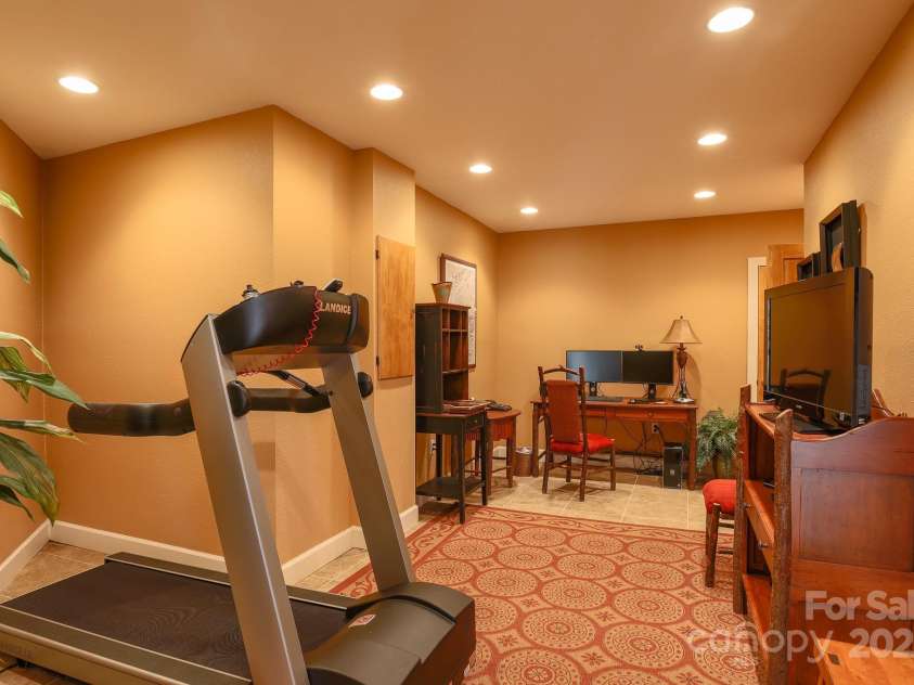 55 Ramp Patch Trail, Burnsville, NC 28714.  MLS# CAR4252557, YatesRealty ID 20854. 