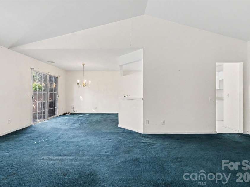 7516 Double Springs Court, Charlotte, NC 28262.  MLS# CAR4374986, YatesRealty ID 20854. 
