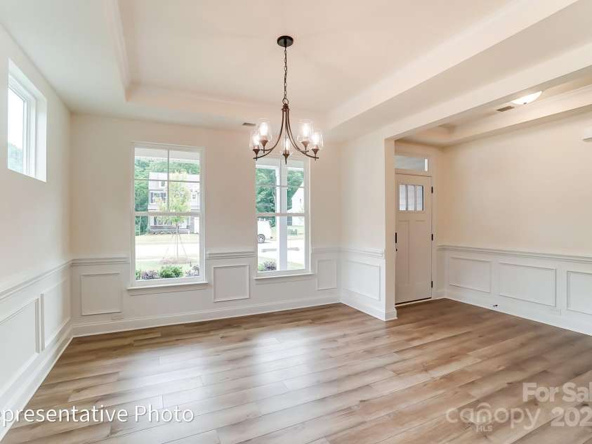 107 Longwood Road, Mooresville, NC 28115.  MLS# CAR4273338, YatesRealty ID 20855. Dining Room