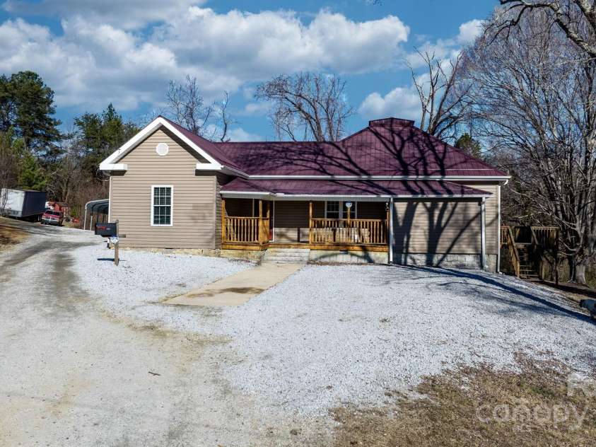 845 Linville Road, Mount Airy, NC 27030.  MLS# CAR4273389, YatesRealty ID 20856. 