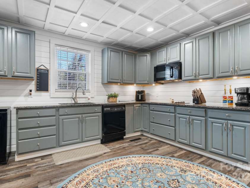 845 Linville Road, Mount Airy, NC 27030.  MLS# CAR4273389, YatesRealty ID 20856. 