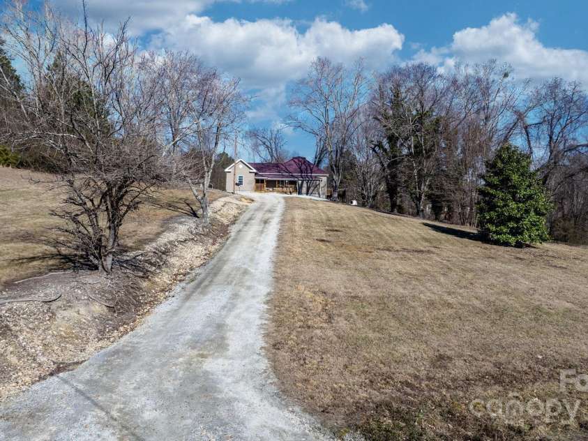 845 Linville Road, Mount Airy, NC 27030.  MLS# CAR4273389, YatesRealty ID 20856. 