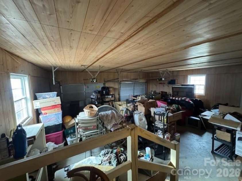 4 English Oaks Drive, Candler, NC 28715.  MLS# CAR4334695, YatesRealty ID 2086. Garage Interior
