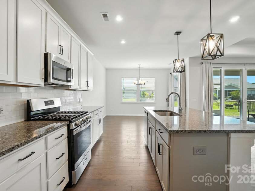 231 Cotton Ridge Place, Rock Hill, SC 29730.  MLS# CAR4271649, YatesRealty ID 20860. 