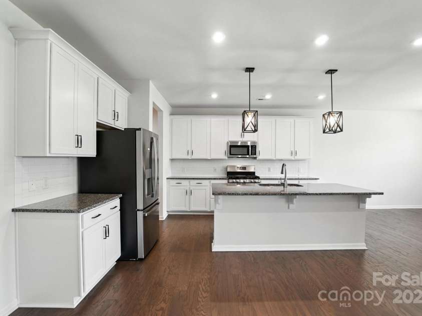 231 Cotton Ridge Place, Rock Hill, SC 29730.  MLS# CAR4271649, YatesRealty ID 20860. 
