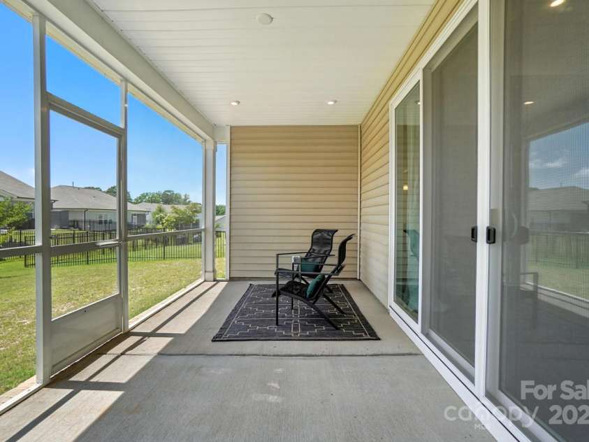 231 Cotton Ridge Place, Rock Hill, SC 29730.  MLS# CAR4271649, YatesRealty ID 20860. 