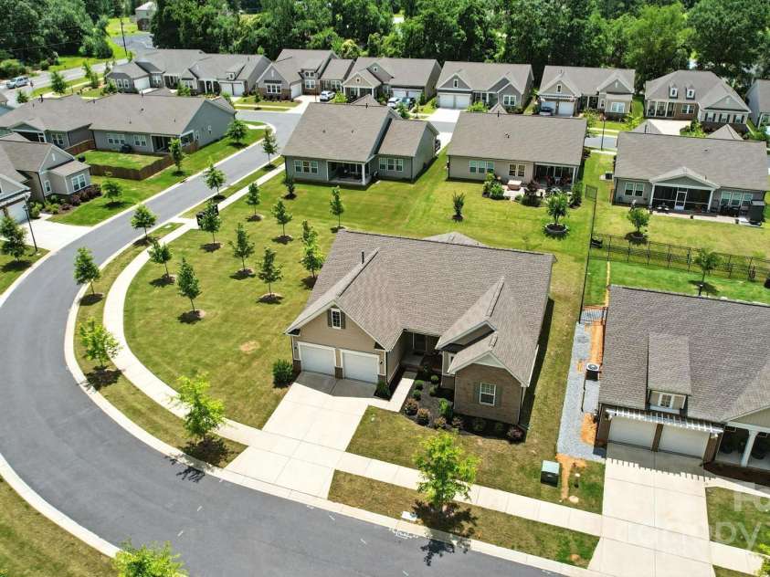 231 Cotton Ridge Place, Rock Hill, SC 29730.  MLS# CAR4271649, YatesRealty ID 20860. 