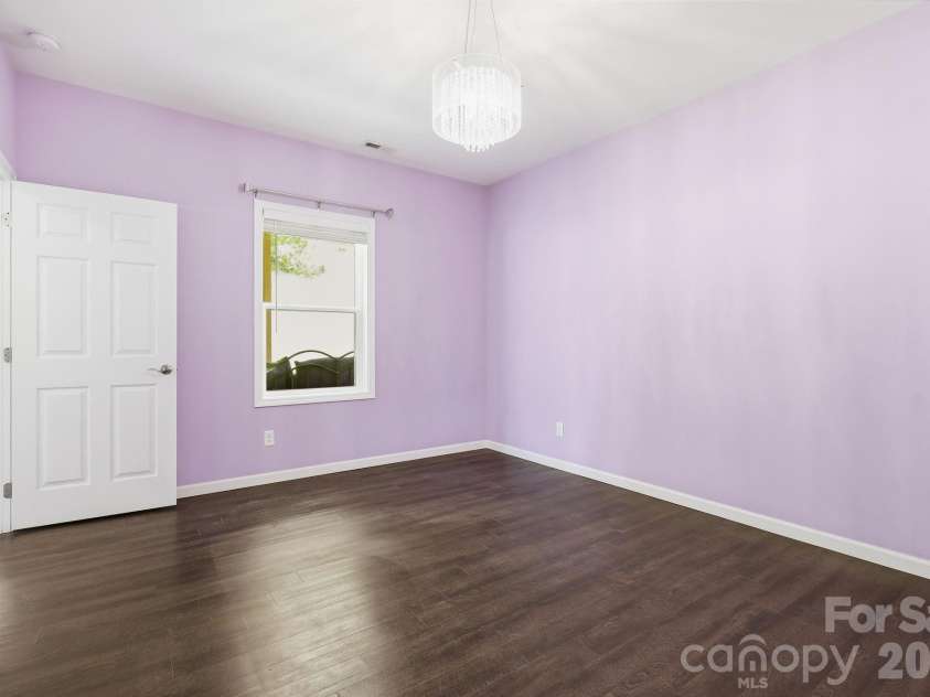 10 Scarlett Ridge Drive, Marshall, NC 28753.  MLS# CAR4365388, YatesRealty ID 20862. 