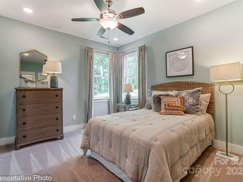 111 Longwood Road, Mooresville, NC 28115.  MLS# CAR4273278, YatesRealty ID 20862. 