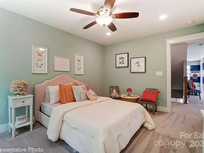 111 Longwood Road, Mooresville, NC 28115.  MLS# CAR4273278, YatesRealty ID 20862. 