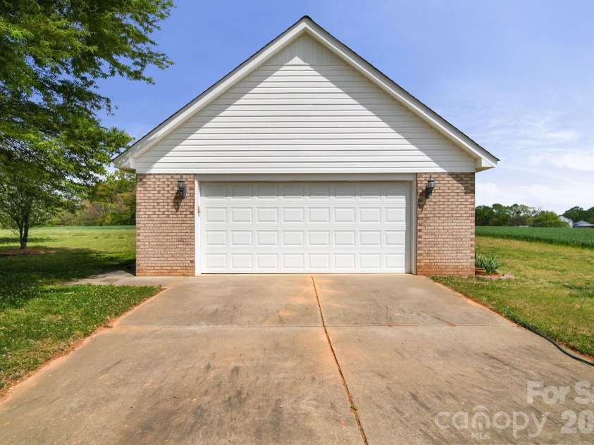 2825 Haigler Baucom Road, Monroe, NC 28110.  MLS# CAR4364313, YatesRealty ID 20863. 