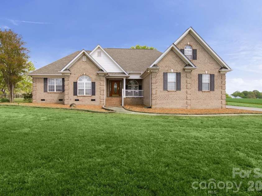 2825 Haigler Baucom Road, Monroe, NC 28110.  MLS# CAR4364313, YatesRealty ID 20863. 