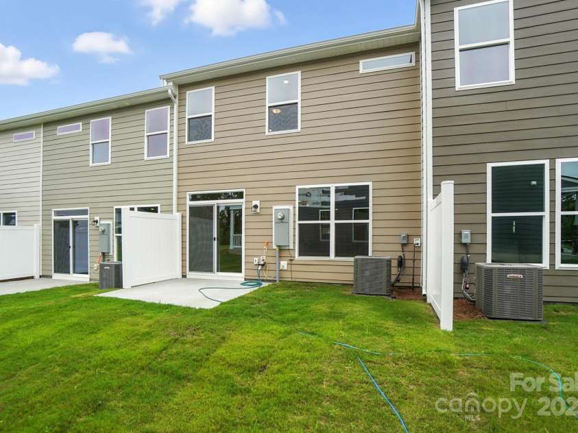 6274 Tea Olive Drive, Harrisburg, NC 28075.  MLS# CAR4273076, YatesRealty ID 20863. 