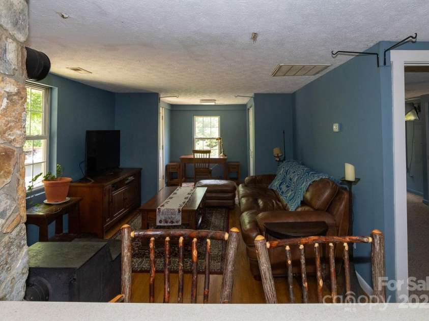 3153 Old US 70 Highway, Black Mountain, NC 28711.  MLS# CAR4270561, YatesRealty ID 20865. 