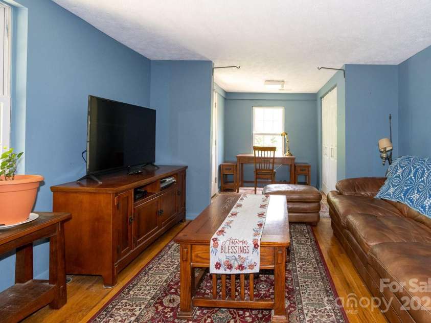 3153 Old US 70 Highway, Black Mountain, NC 28711.  MLS# CAR4270561, YatesRealty ID 20865. 