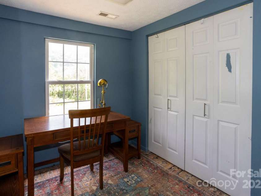 3153 Old US 70 Highway, Black Mountain, NC 28711.  MLS# CAR4270561, YatesRealty ID 20865. 