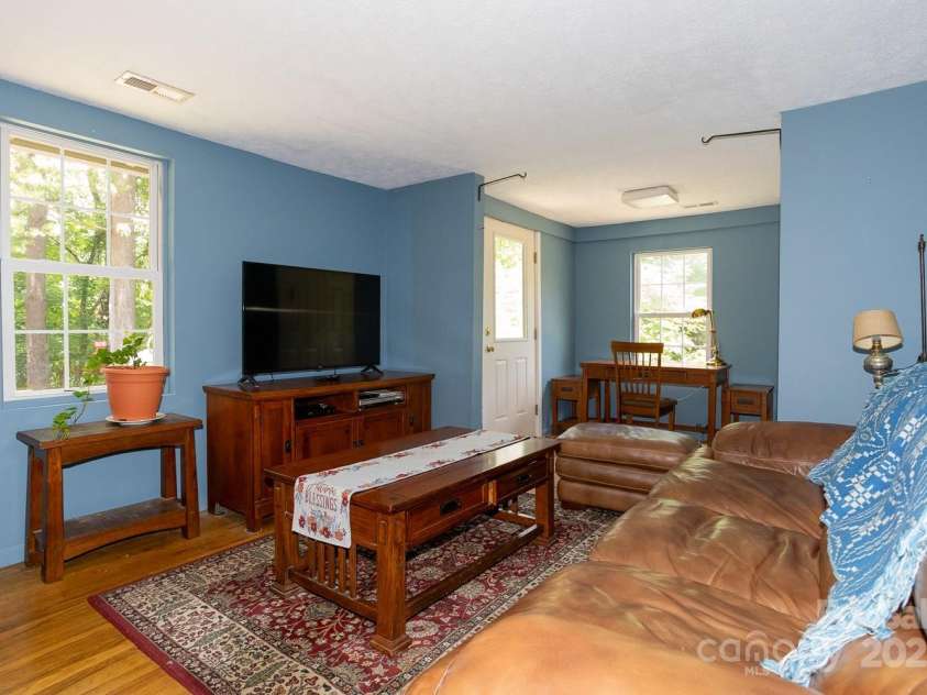 3153 Old US 70 Highway, Black Mountain, NC 28711.  MLS# CAR4270561, YatesRealty ID 20865. 