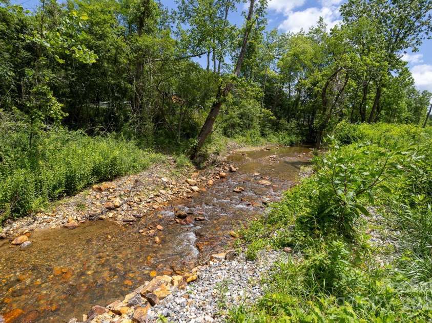 3153 Old US 70 Highway, Black Mountain, NC 28711.  MLS# CAR4270561, YatesRealty ID 20865. 