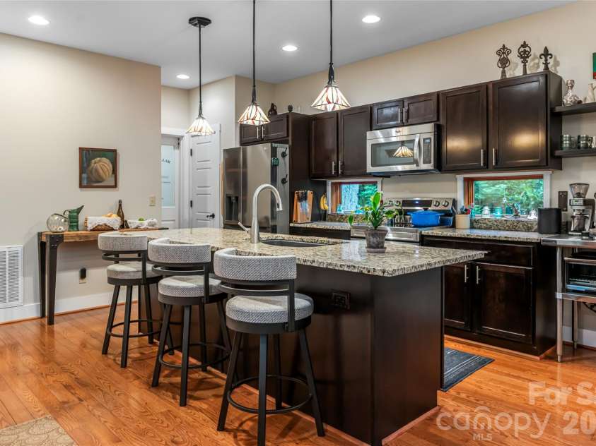 51, 51B Westover Drive, Asheville, NC 28801.  MLS# CAR4370850, YatesRealty ID 20866. Main Home Main Level