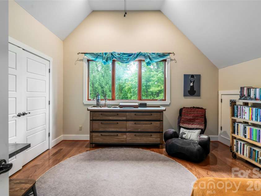 51, 51B Westover Drive, Asheville, NC 28801.  MLS# CAR4370850, YatesRealty ID 20866. Main Home Upstairs 