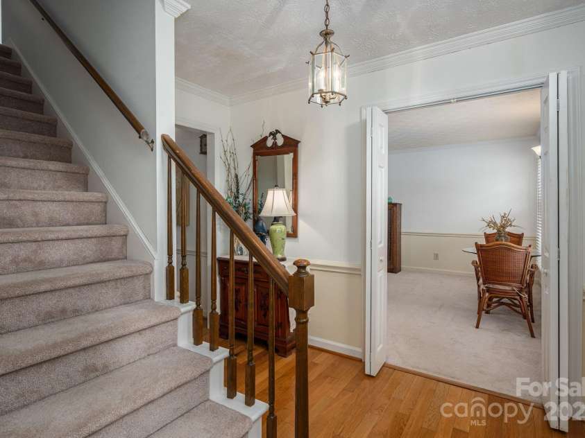 2410 Monticello Drive, Gastonia, NC 28056.  MLS# CAR4273170, YatesRealty ID 20867. 