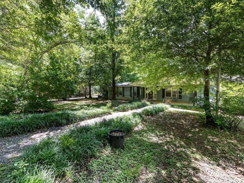 3881 Wood Duck Lane, Denver, NC 28037.  MLS# CAR4272232, YatesRealty ID 20868. 