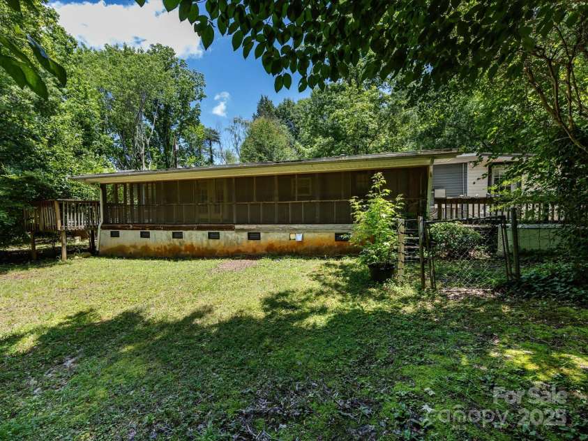 3881 Wood Duck Lane, Denver, NC 28037.  MLS# CAR4272232, YatesRealty ID 20868. 