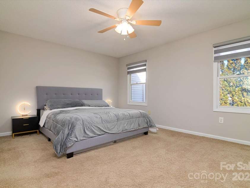 825 21st Avenue, Hickory, NC 28601.  MLS# CAR4273110, YatesRealty ID 20869. 