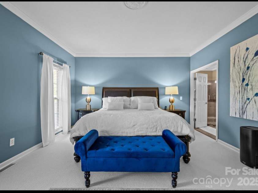 42 Surrey Run, Asheville, NC 28803.  MLS# CAR4285400, YatesRealty ID 2087. Primary Bedroom