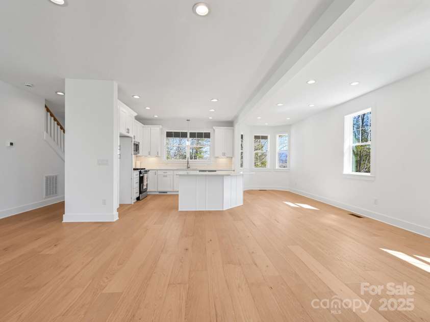 803 Concord Road, Fletcher, NC 28732.  MLS# CAR4231916, YatesRealty ID 2087. 