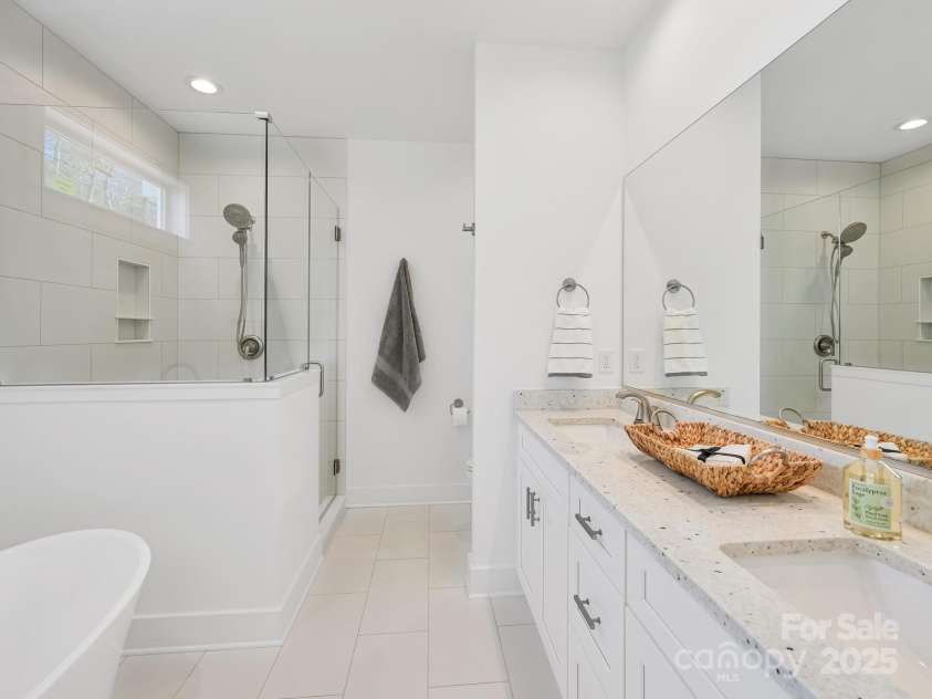 803 Concord Road, Fletcher, NC 28732.  MLS# CAR4231916, YatesRealty ID 2087. 