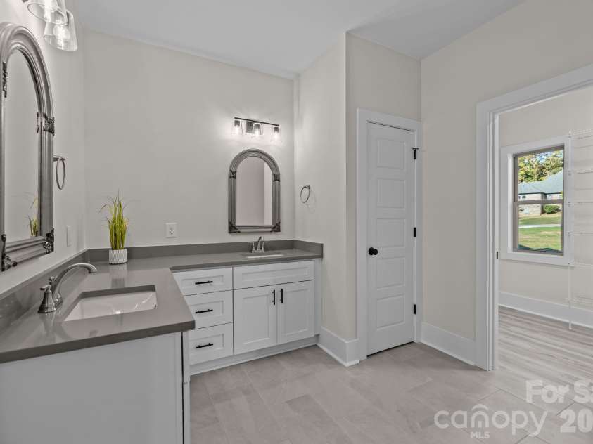 2003 Duntov Drive, Monroe, NC 28110.  MLS# CAR4405457, YatesRealty ID 20871. Primary Bath