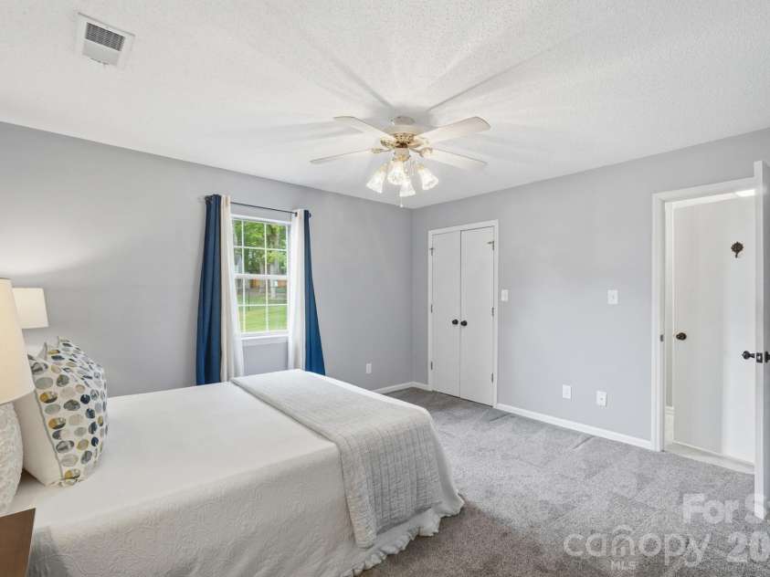 1200 Clear Springs Court, Charlotte, NC 28214.  MLS# CAR4370063, YatesRealty ID 20875. 